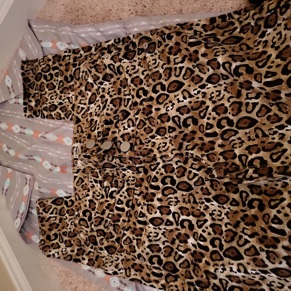 Girls leopard skinny jeans - Picture 3 of 3